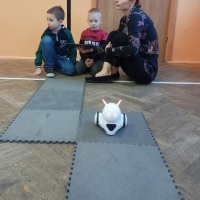 Roboty (2)